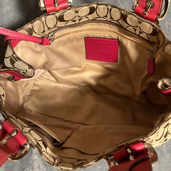 Vintage coach, pink leather canvas, signature purse - Picture 5 of 9